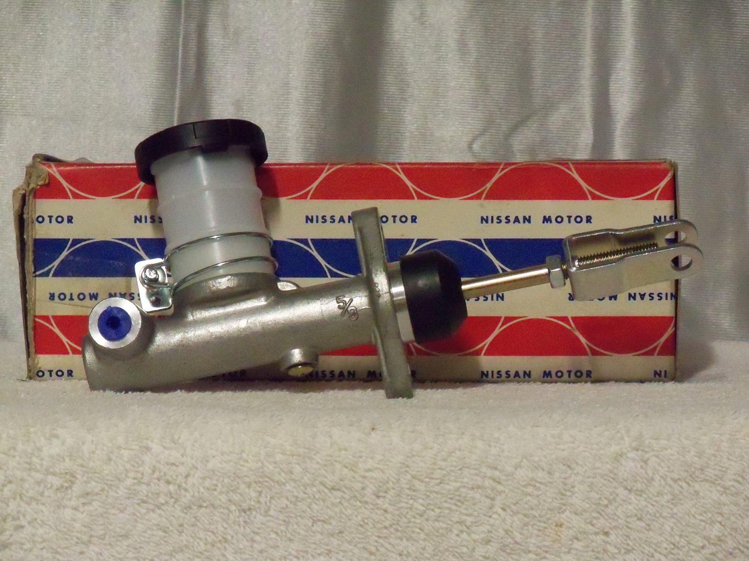 Datsun Fairlady Roadster Clutch Master Cylinder AFT