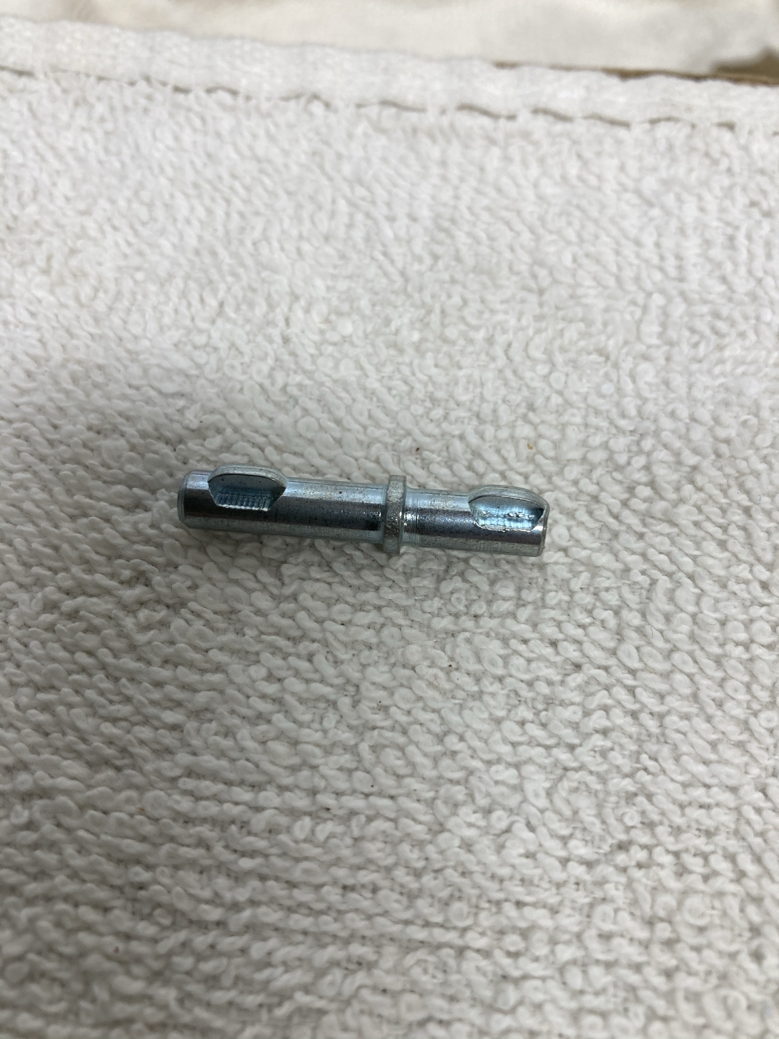 Datsun Roadster 4 speed Angle Pin Adapter All