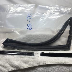 Datsun Roadster Vent Window Weather Strip Kit 68 to 1970 Years