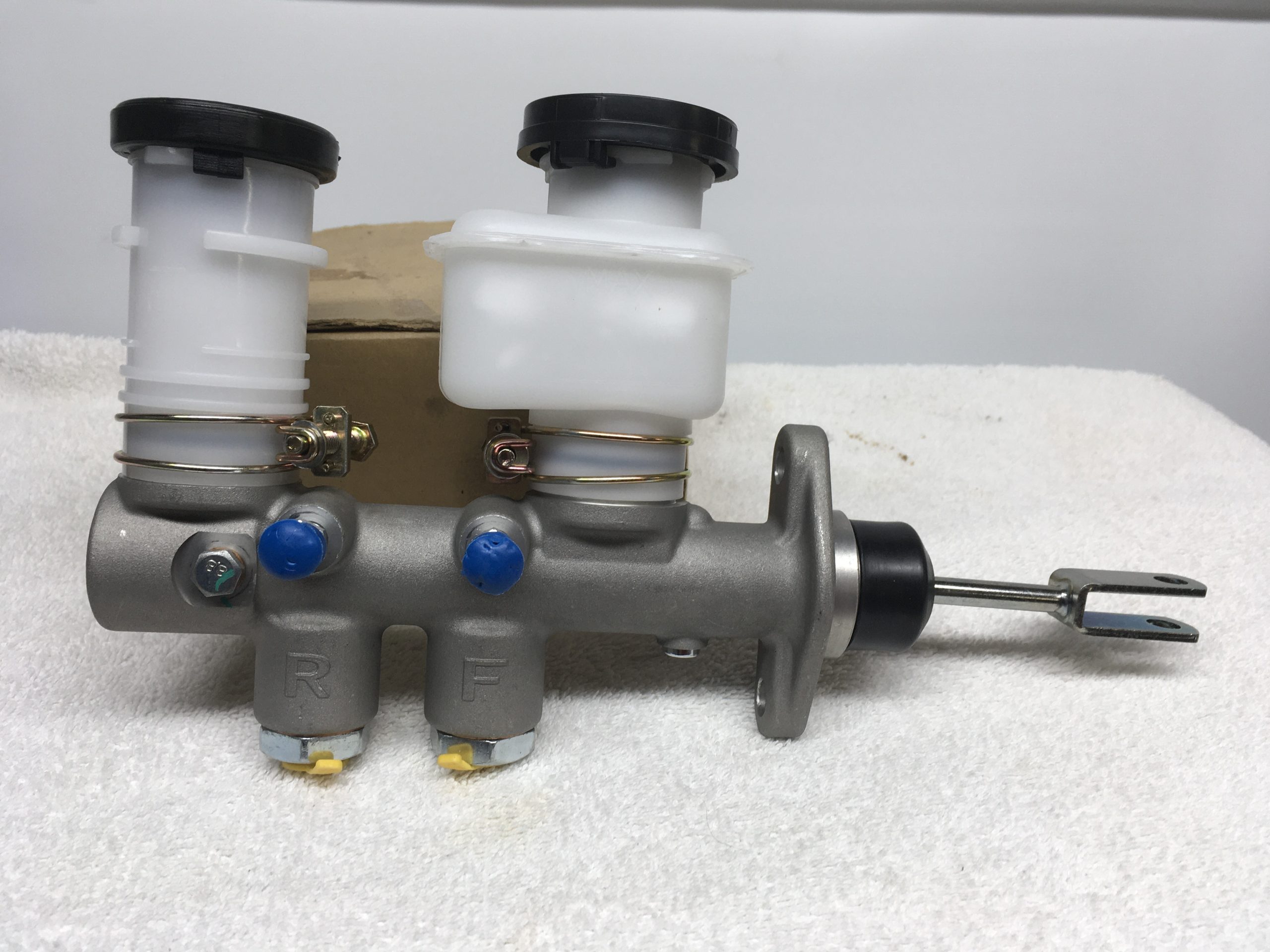 Datsun Roadster Reproduction Dual Brake Master Cylinder Late