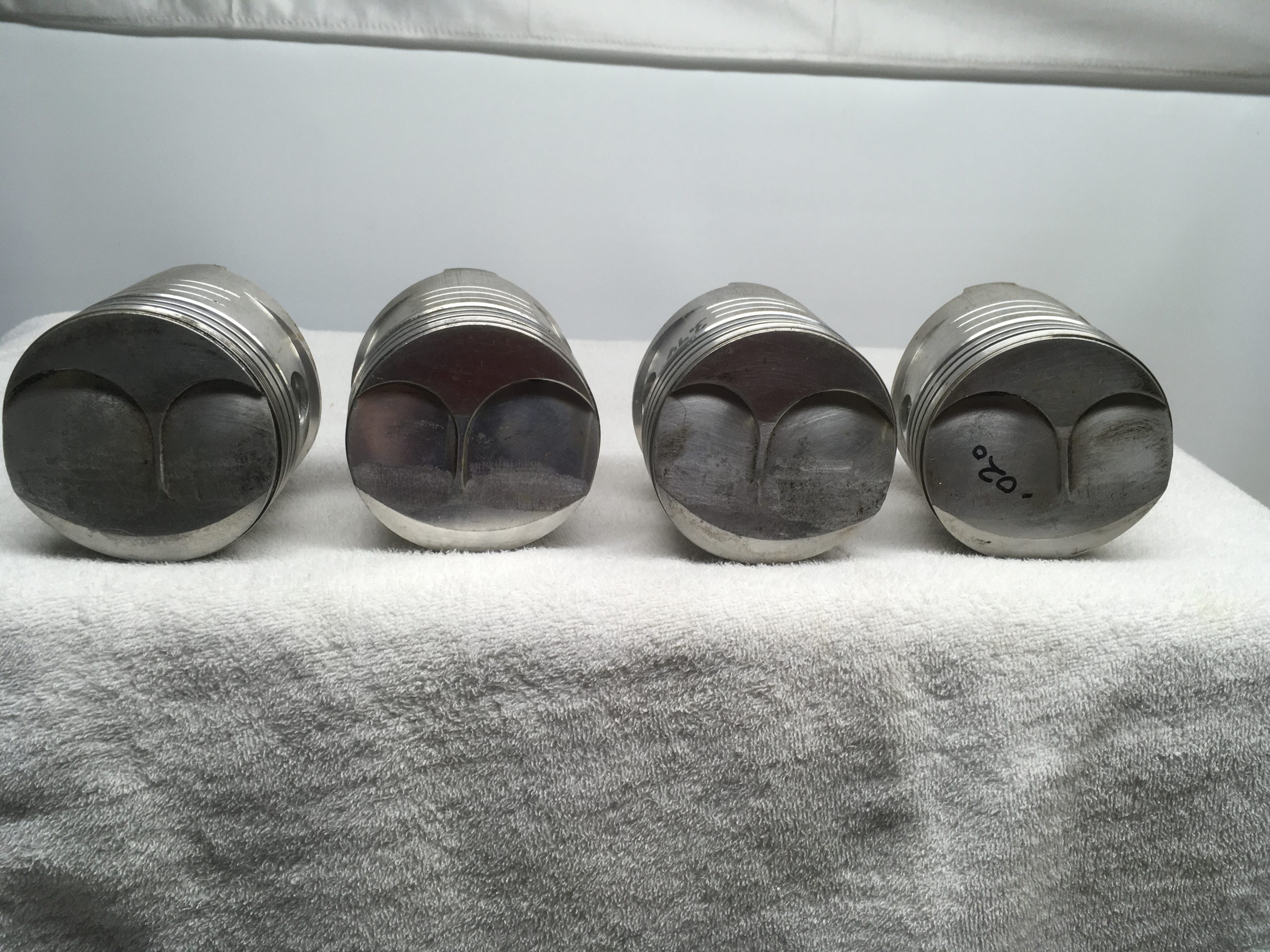 Datsun Roadster U20/R16 Venloia .020 Over Forged Dome Piston Set - Image 2